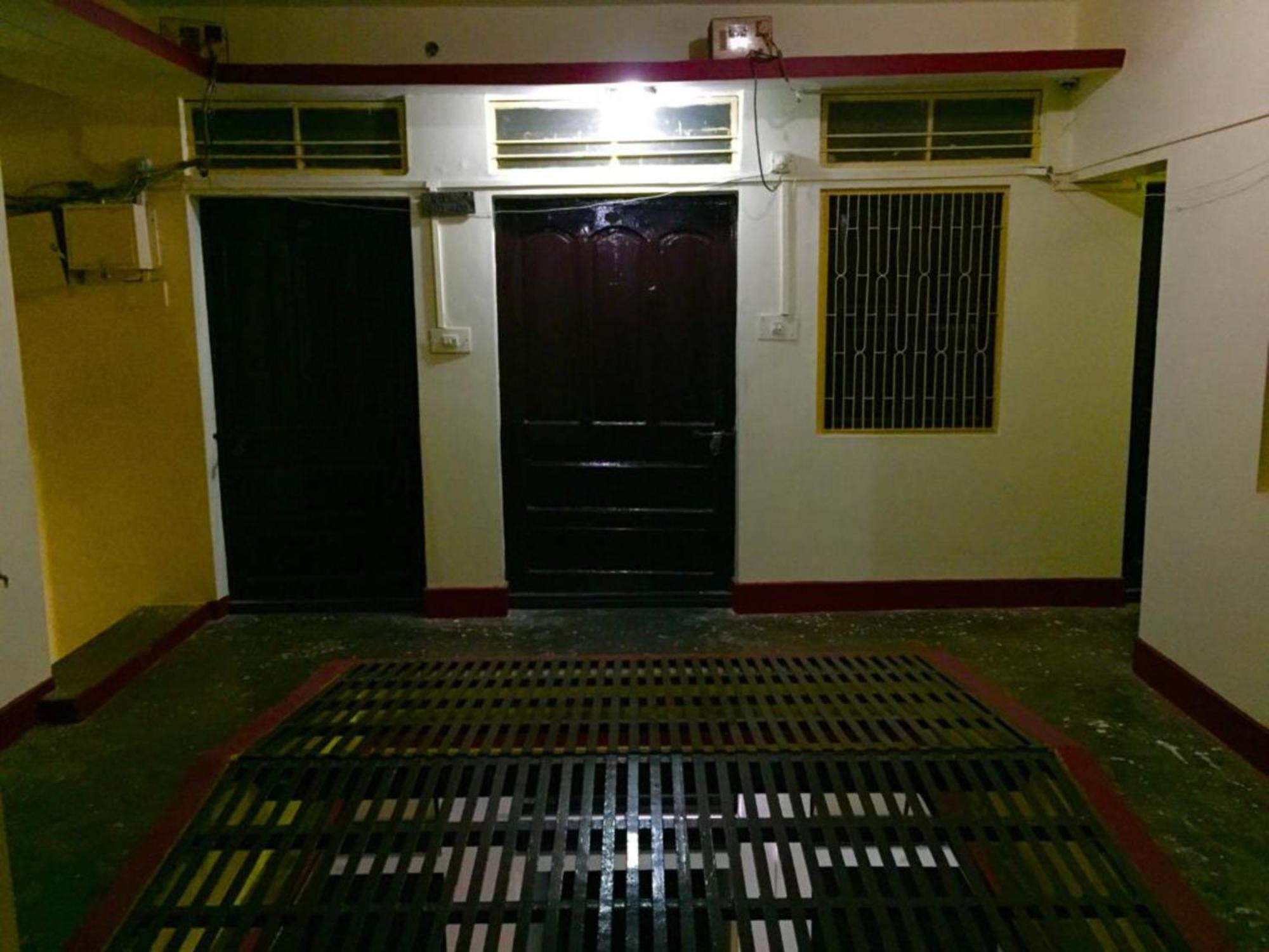 Grg Shanti Guest House Varanasi Near Manikarnika Ghat Exterior foto