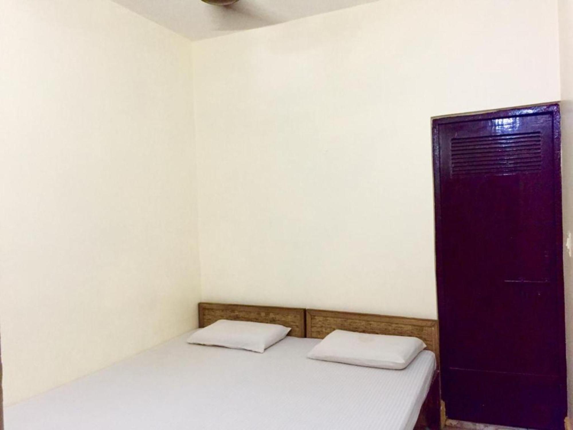 Grg Shanti Guest House Varanasi Near Manikarnika Ghat Exterior foto