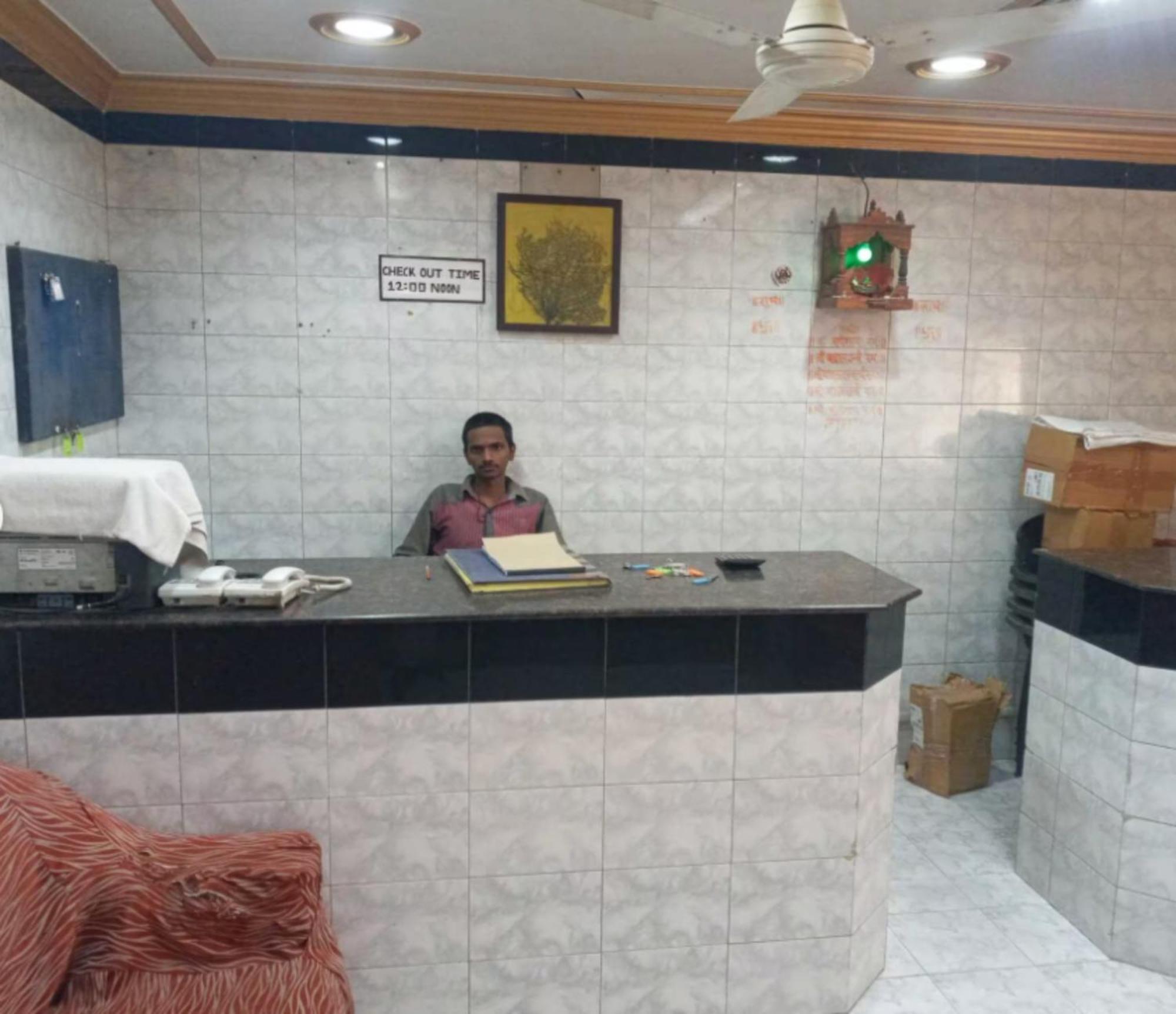 Grg Shanti Guest House Varanasi Near Manikarnika Ghat Exterior foto