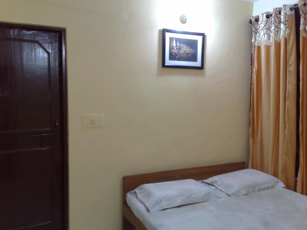 Grg Shanti Guest House Varanasi Near Manikarnika Ghat Zimmer foto
