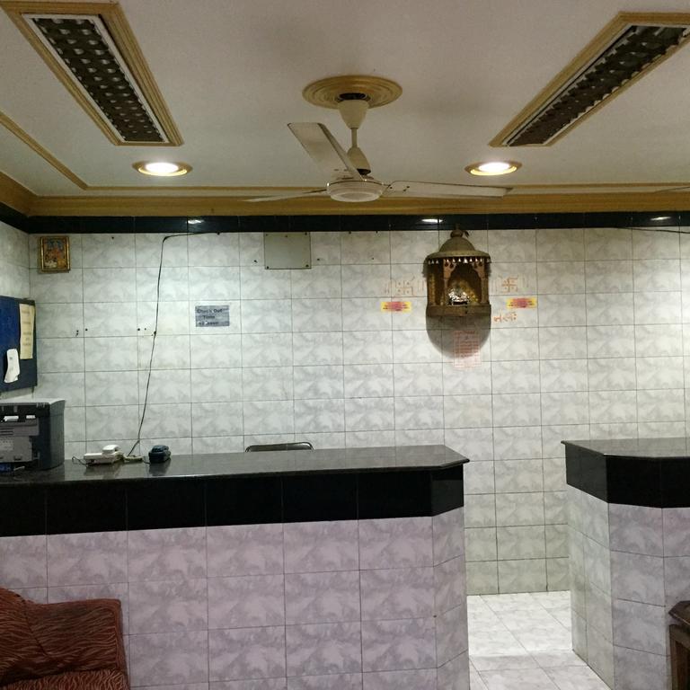 Grg Shanti Guest House Varanasi Near Manikarnika Ghat Exterior foto