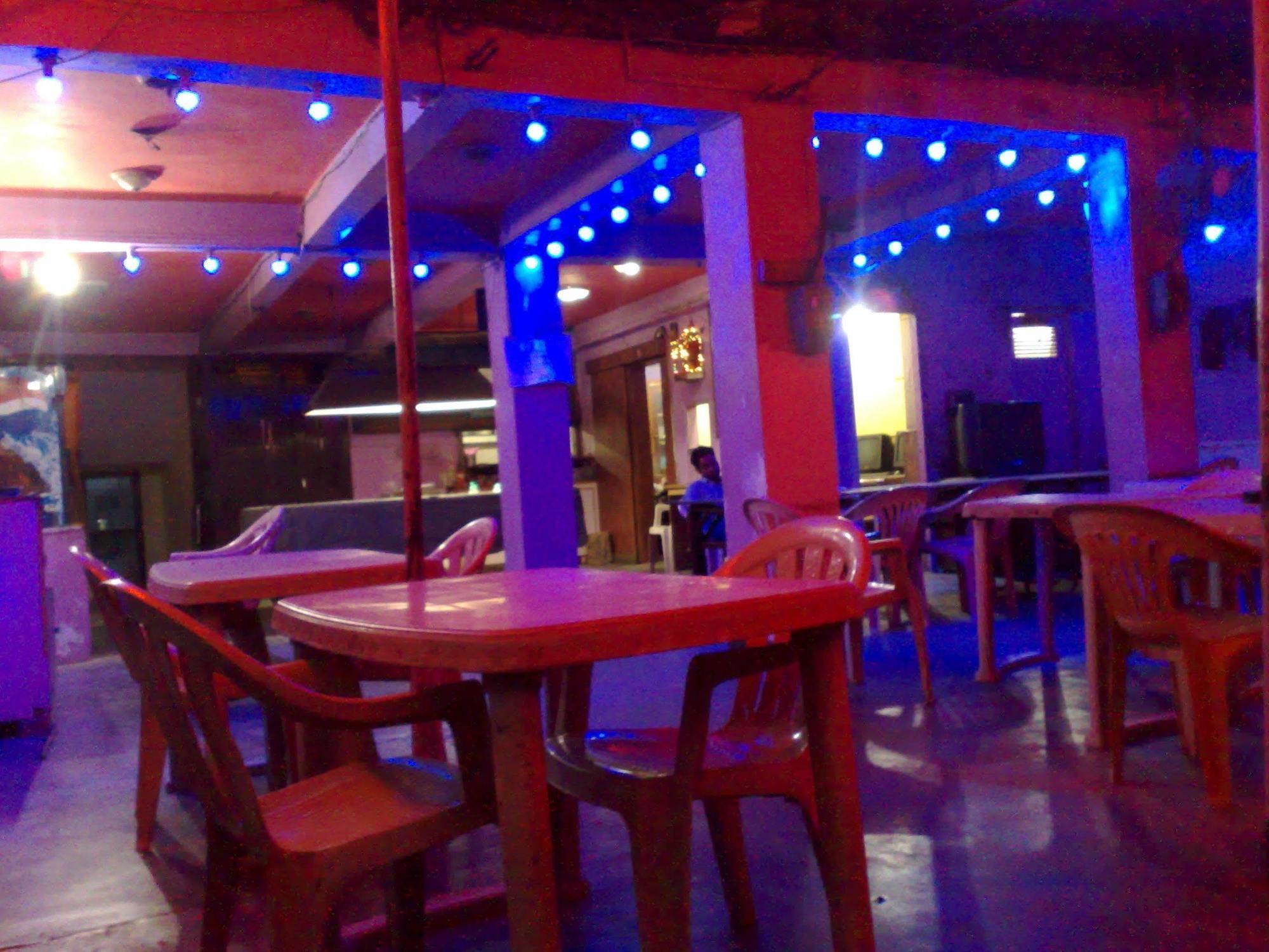 Grg Shanti Guest House Varanasi Near Manikarnika Ghat Exterior foto